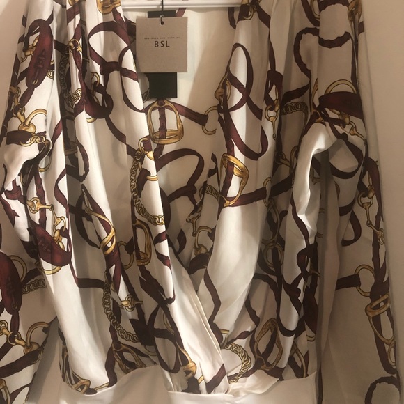 Chain pattern blouse - Picture 1 of 7